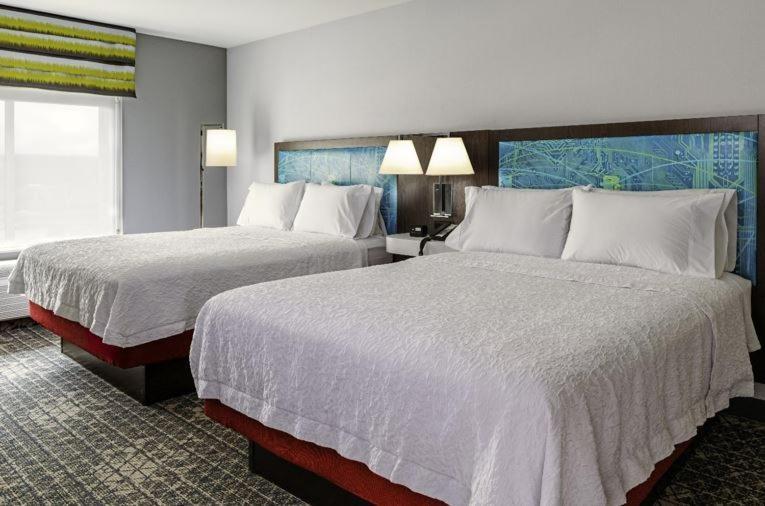 Hampton Inn By Hilton St Louis Airport Woodson Terrace Ngoại thất bức ảnh